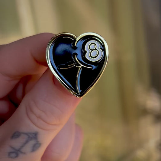 Pin / 8 of Hearts